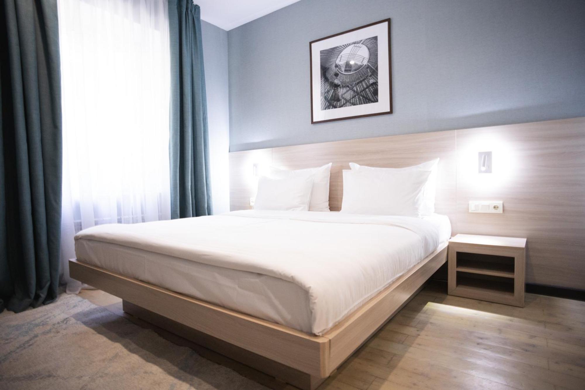 Resident Hotel Gogol Almaty Eksteriør billede